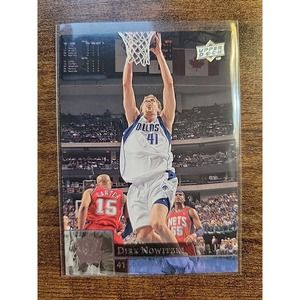 Dirk Nowitzki 2009-2010 Upper Deck #36 - Dallas Mavericks - NBA
